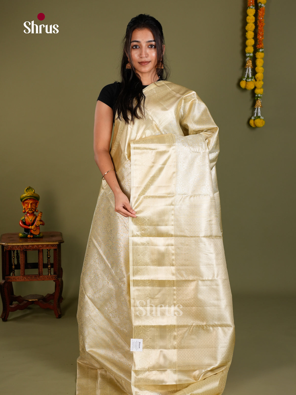 Kanchipuram-halfpure Saree - EDS15002 - Shop on Shrus.com