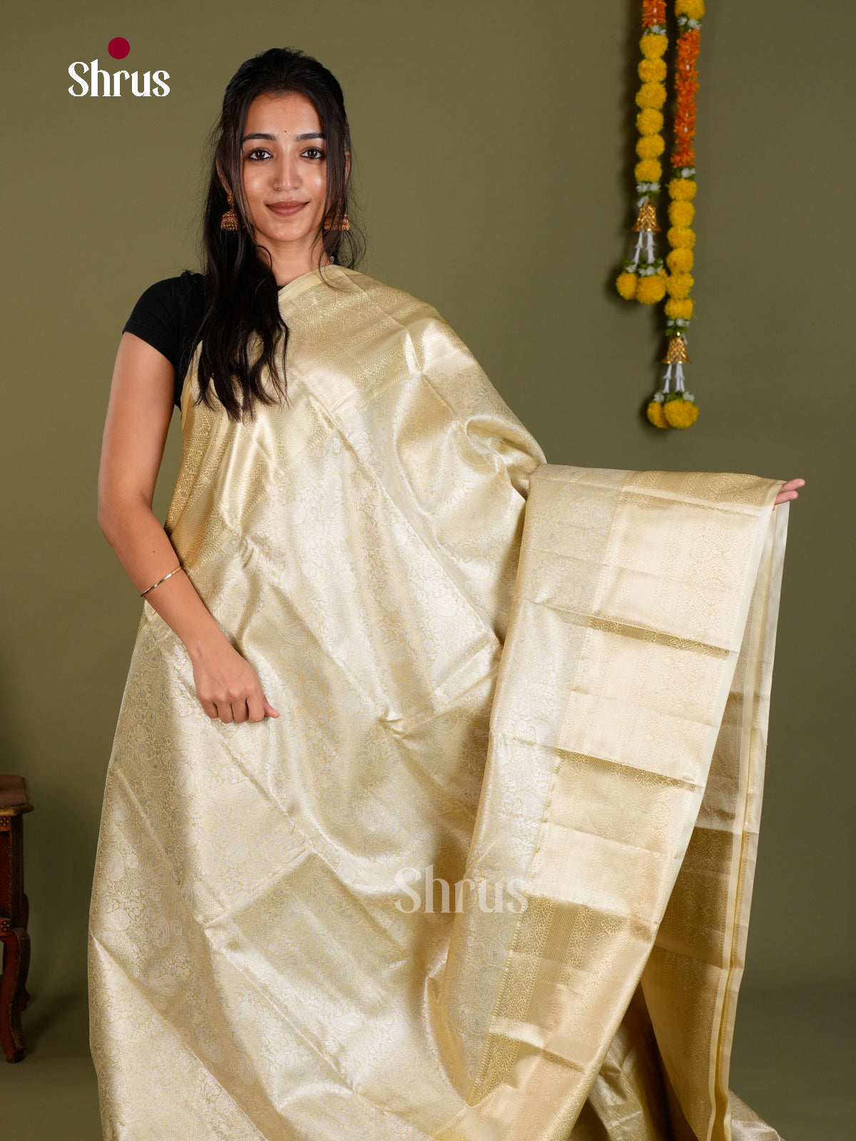 Kanchipuram-halfpure Saree - EDS15002 - Shop on Shrus.com