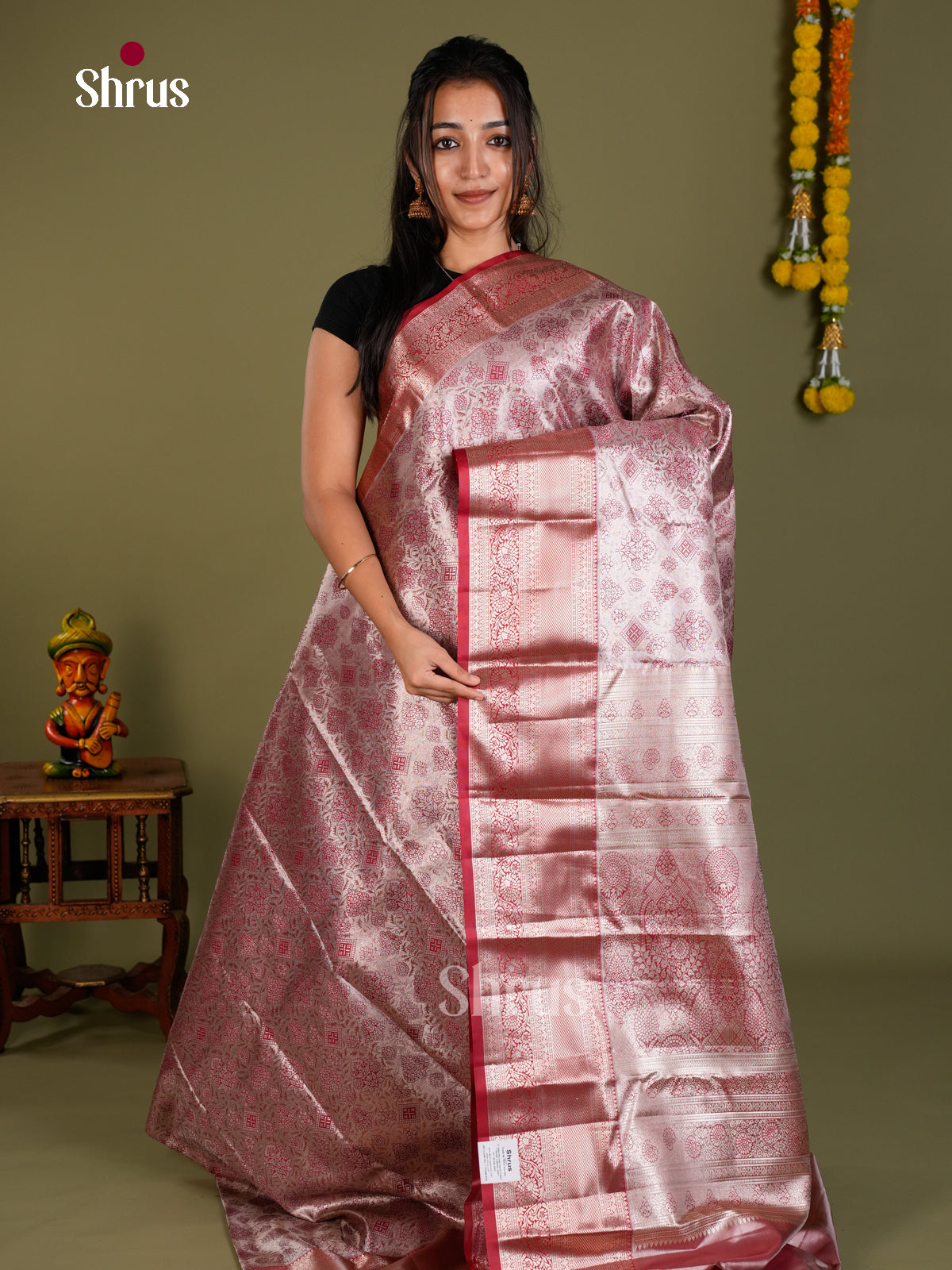 Kanchipuram-halfpure Saree - EDS15035 - Shop on Shrus.com
