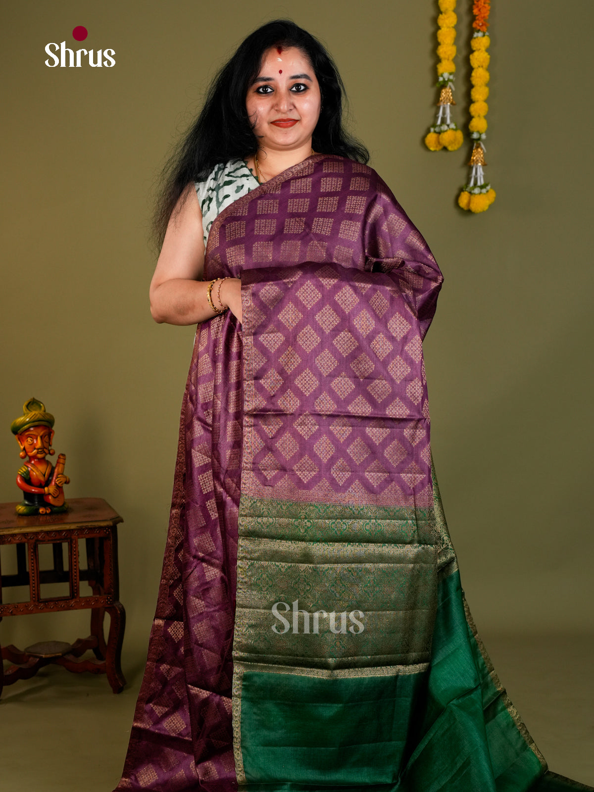 Tussar Saree - EDS18026 - Shop on Shrus.com
