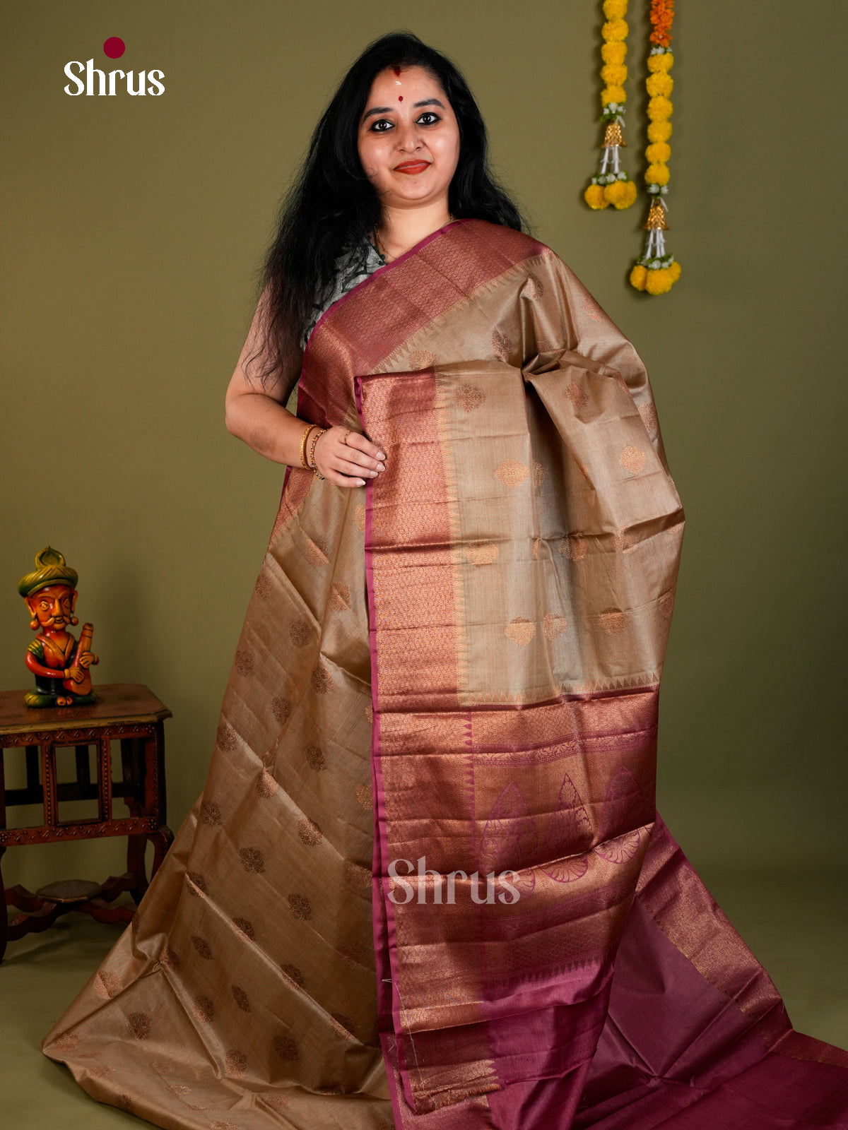 Tussar Saree - EDS18086 - Shop on Shrus.com