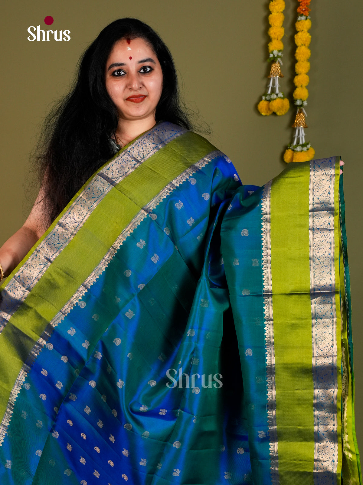 Soft Silk Saree - EDS18091 - Shop on Shrus.com