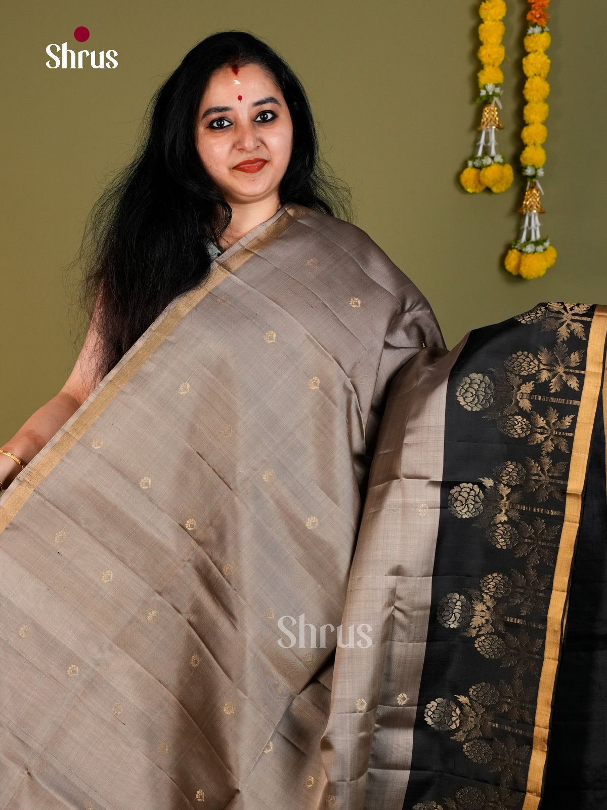 Soft Silk Saree - EDS18105 - Shop on Shrus.com