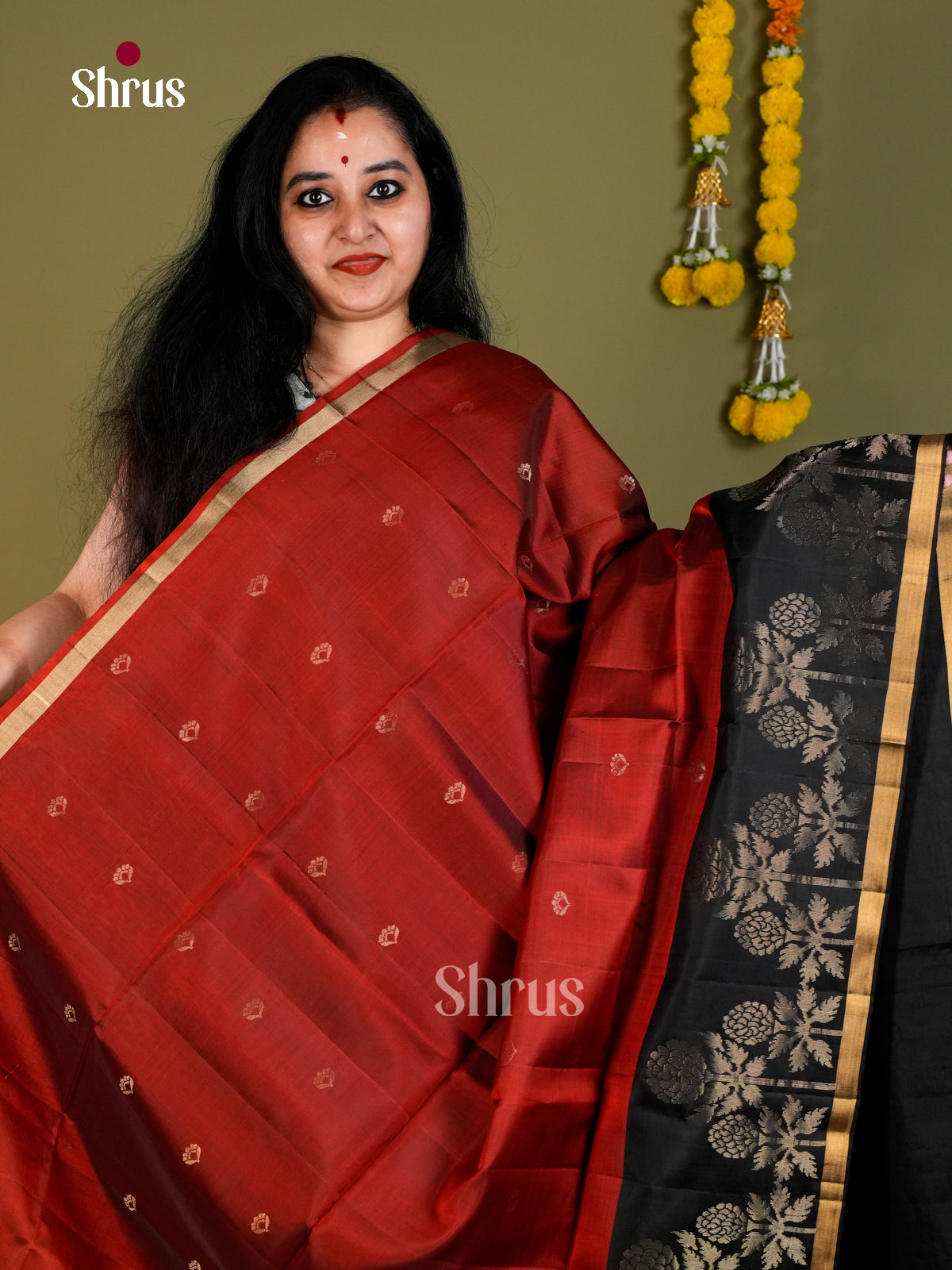 Soft Silk Saree - EDS18108 - Shop on Shrus.com