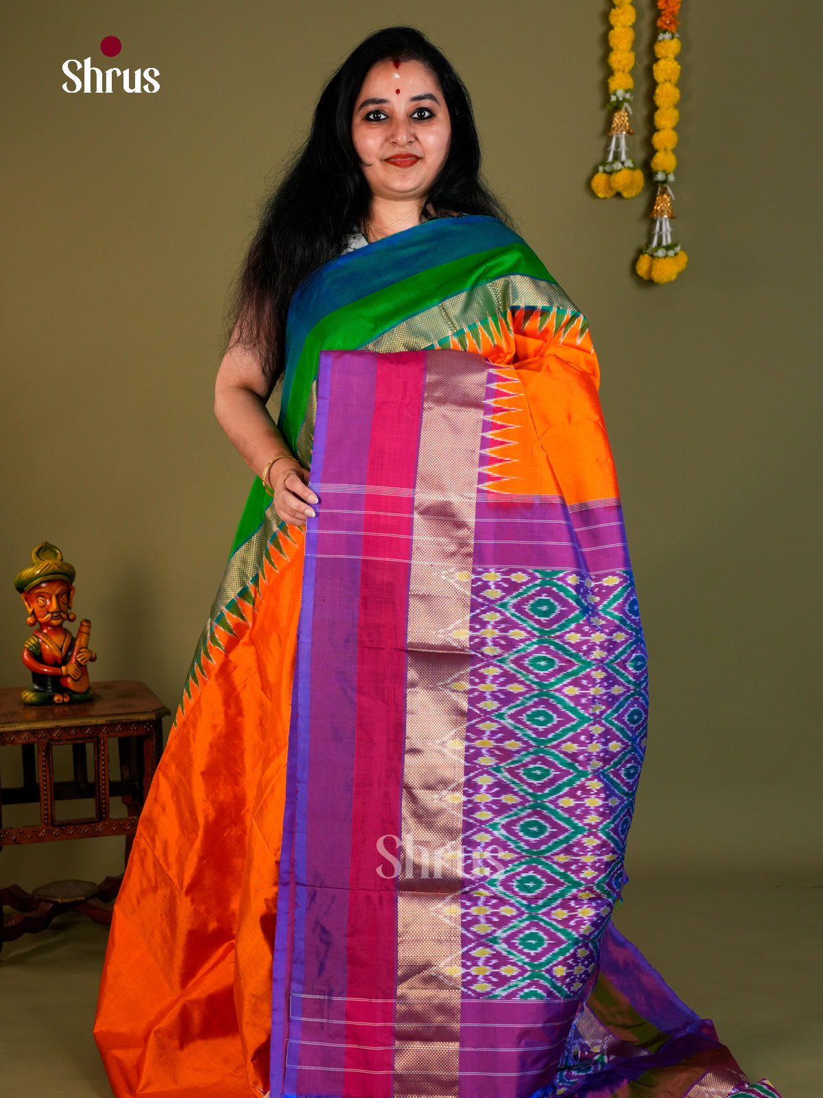 Ikkat Silk Saree - EDS18115 - Shop on Shrus.com