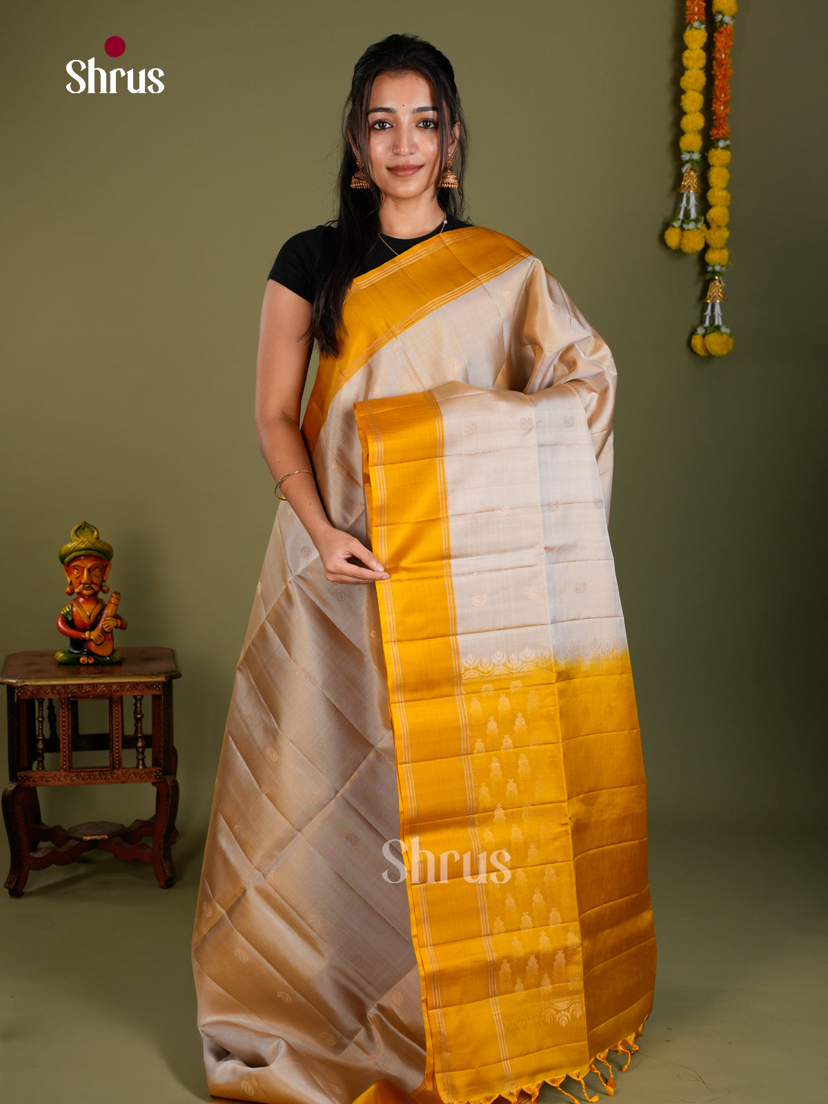 Soft Silk Saree - EDS20038 - Shop on Shrus.com