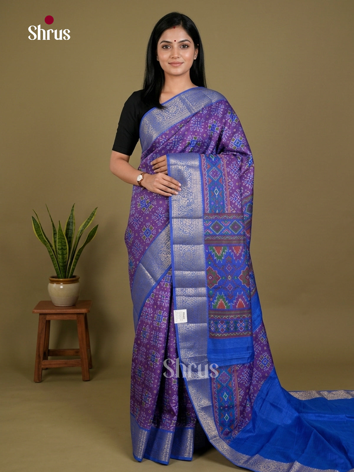 Semi Patola Saree - EDS21017 - Shop on Shrus.com