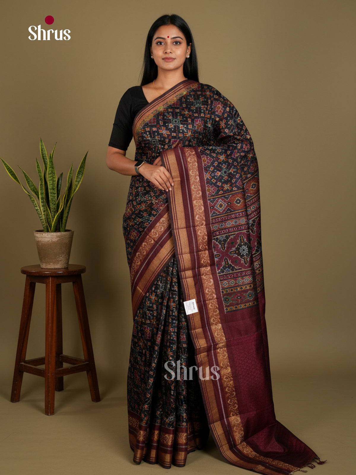 Semi Patola Saree - EDS21048 - Shop on Shrus.com