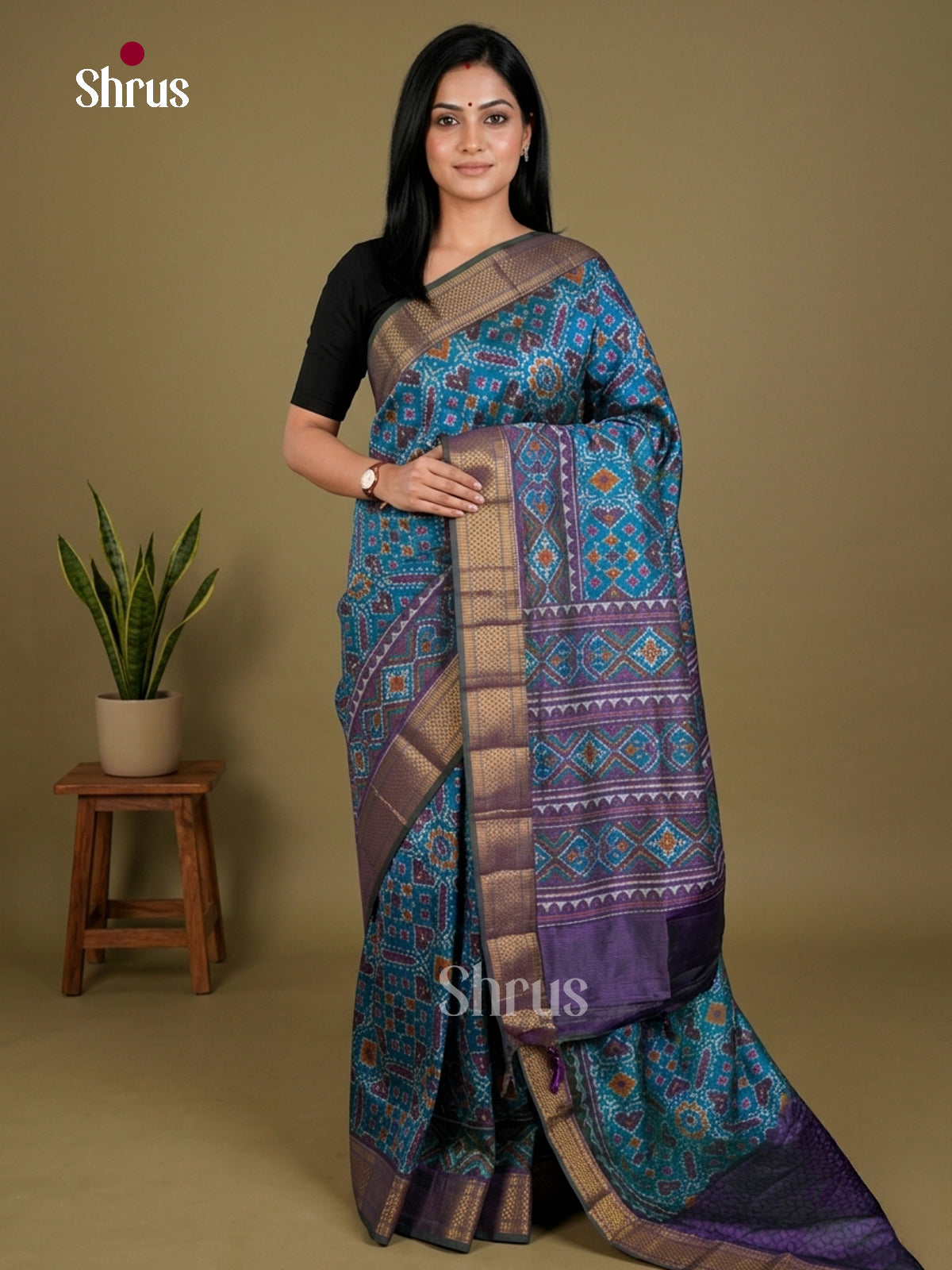 Semi Patola Saree - EDS21090 - Shop on Shrus.com