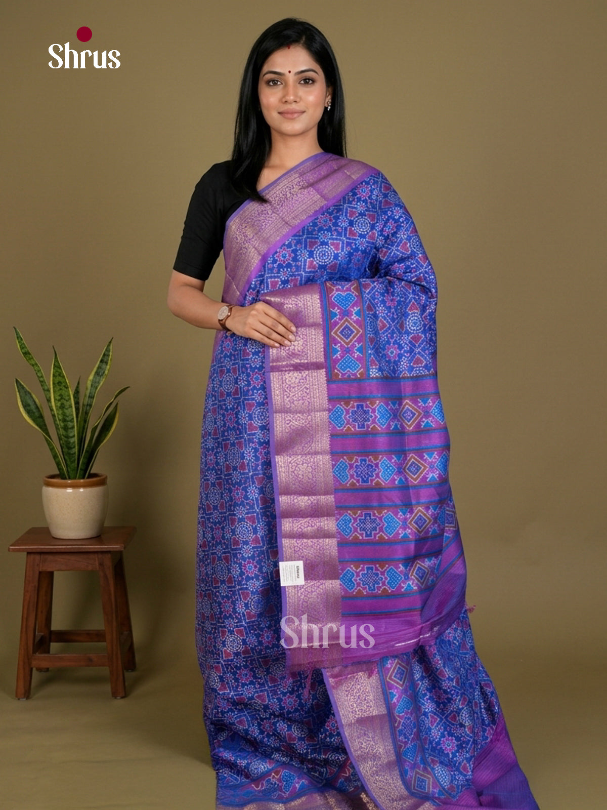 Semi Patola Saree - EDS21104 - Shop on Shrus.com