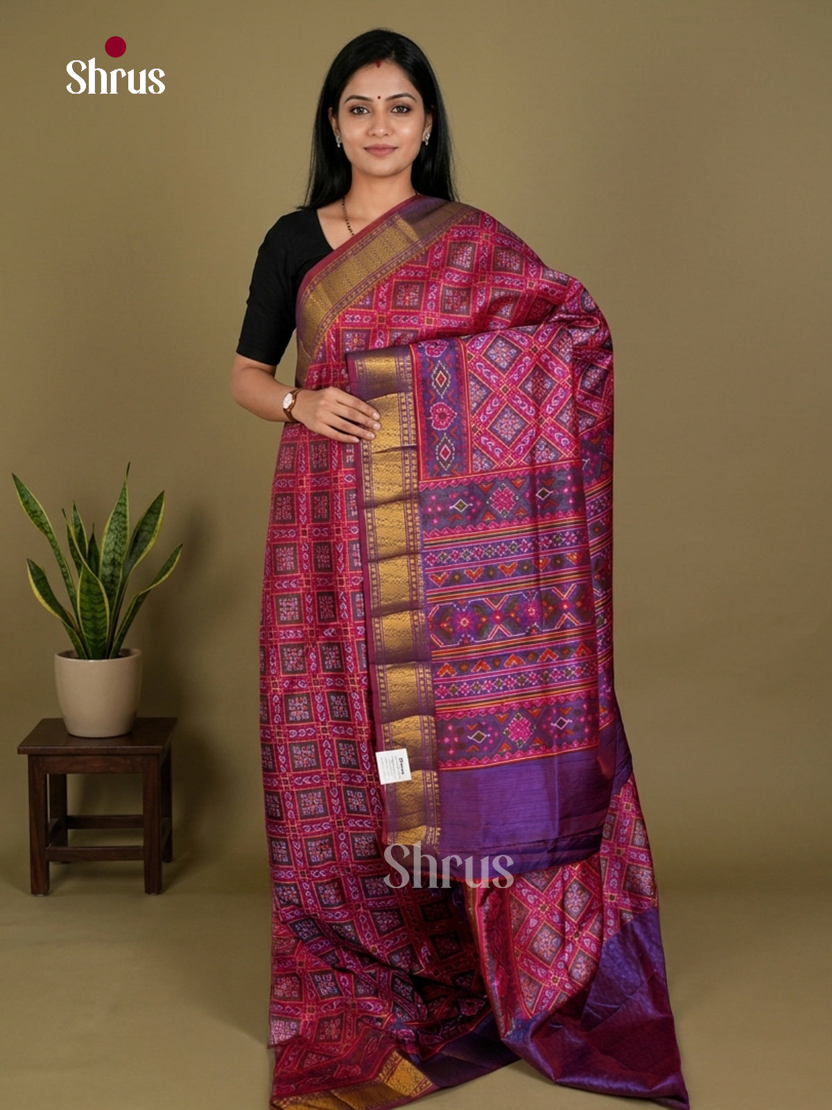Semi Patola Saree - EDS21166 - Shop on Shrus.com