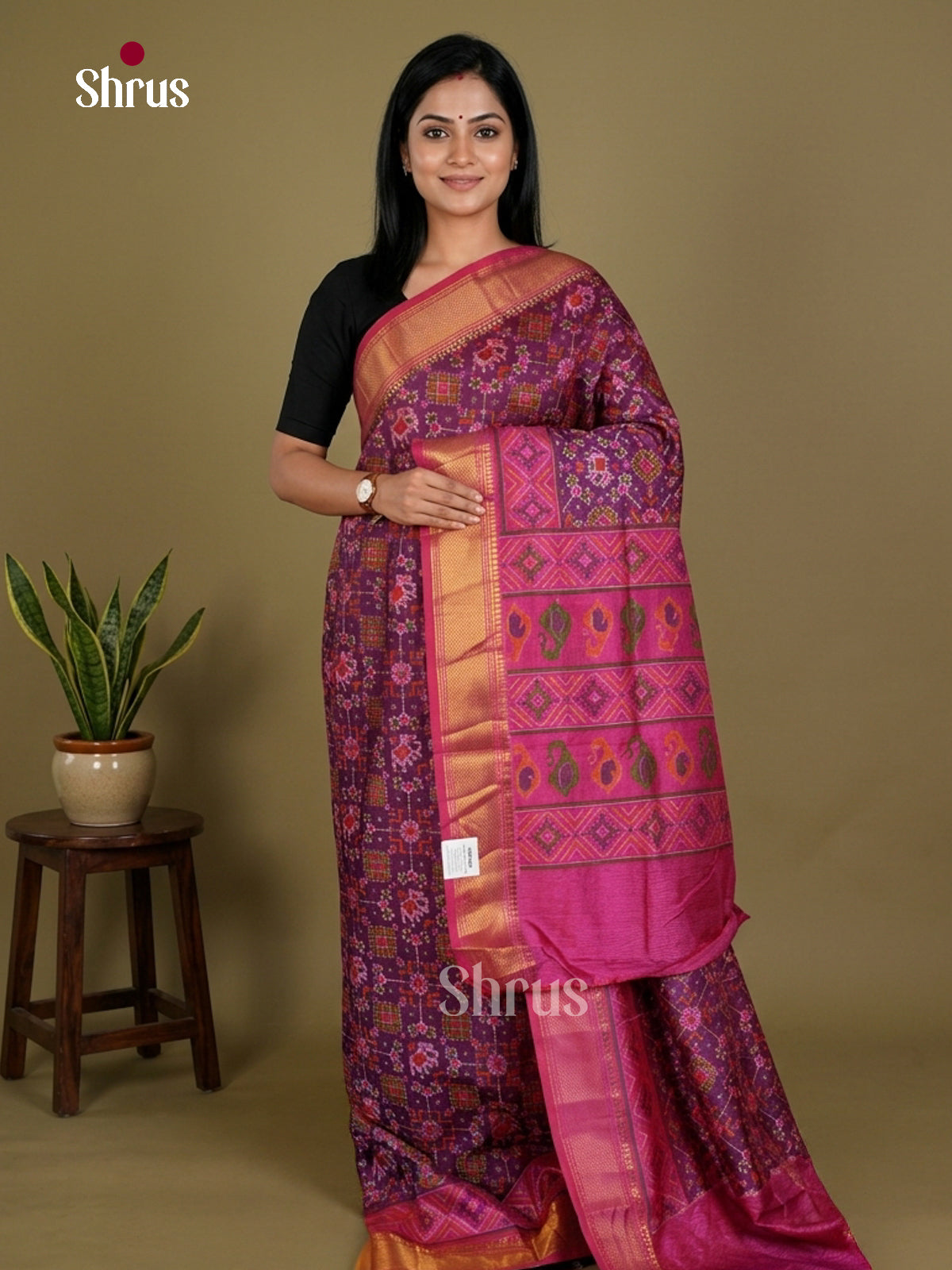 Semi Patola Saree - EDS21186 - Shop on Shrus.com
