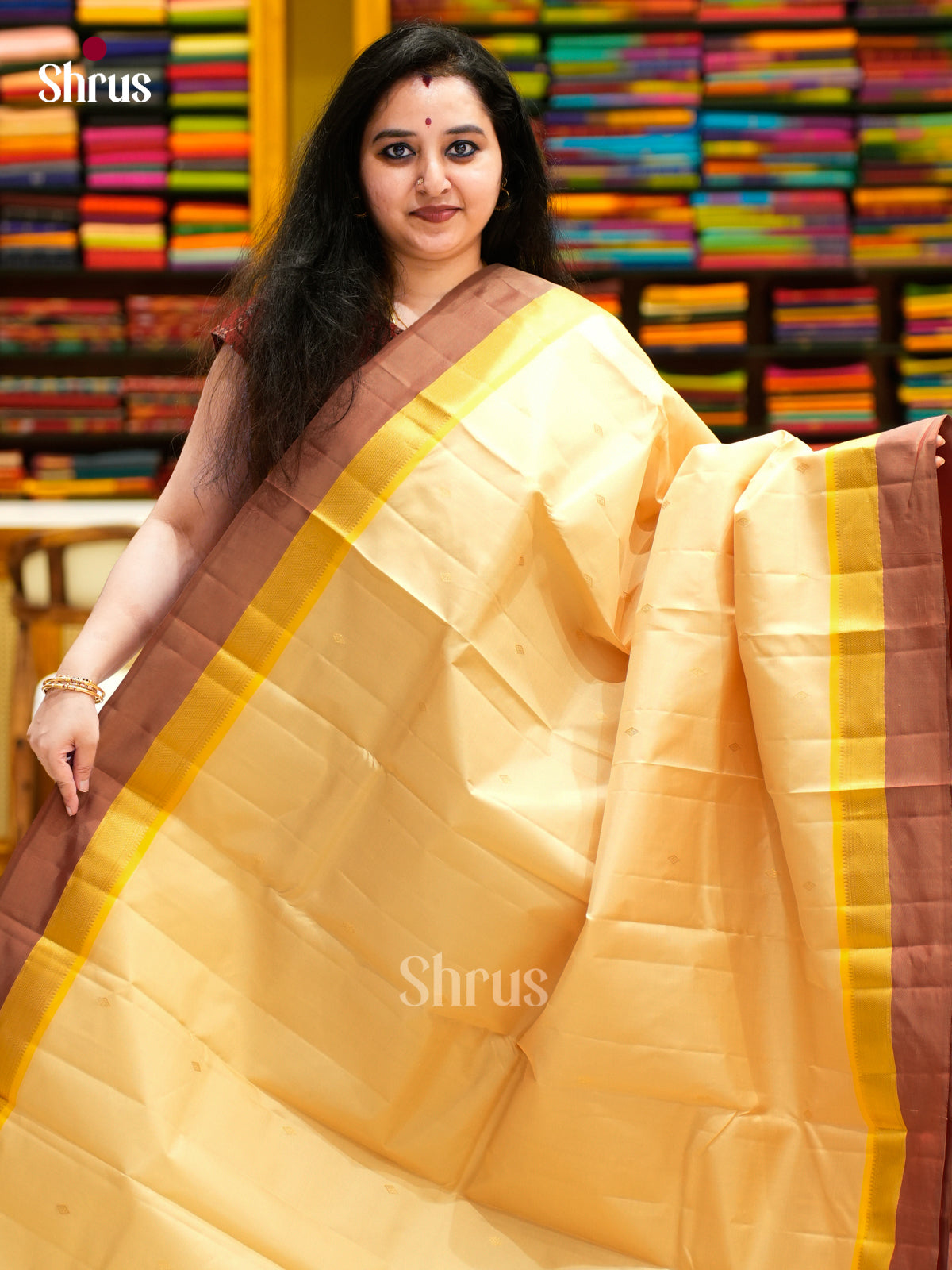 Kanchipuram silk Saree - EES11243 - Shop on Shrus.com