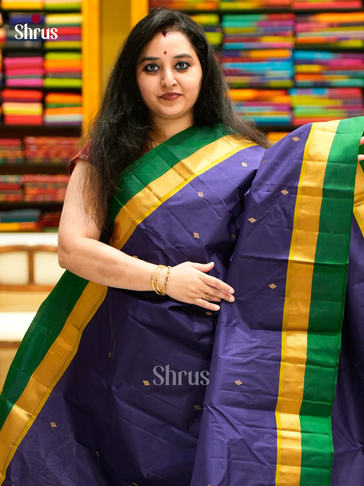 Kanchipuram silk Saree - EES11245 - Shop on Shrus.com