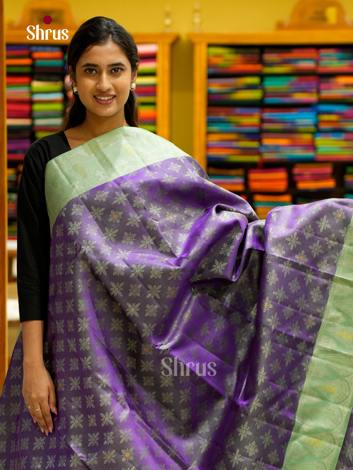Kanchipuram silk Saree - EES12205 - Shop on Shrus.com