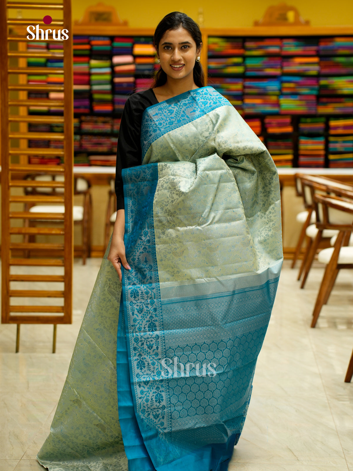Kanchipuram silk Saree - EES12207 - Shop on Shrus.com