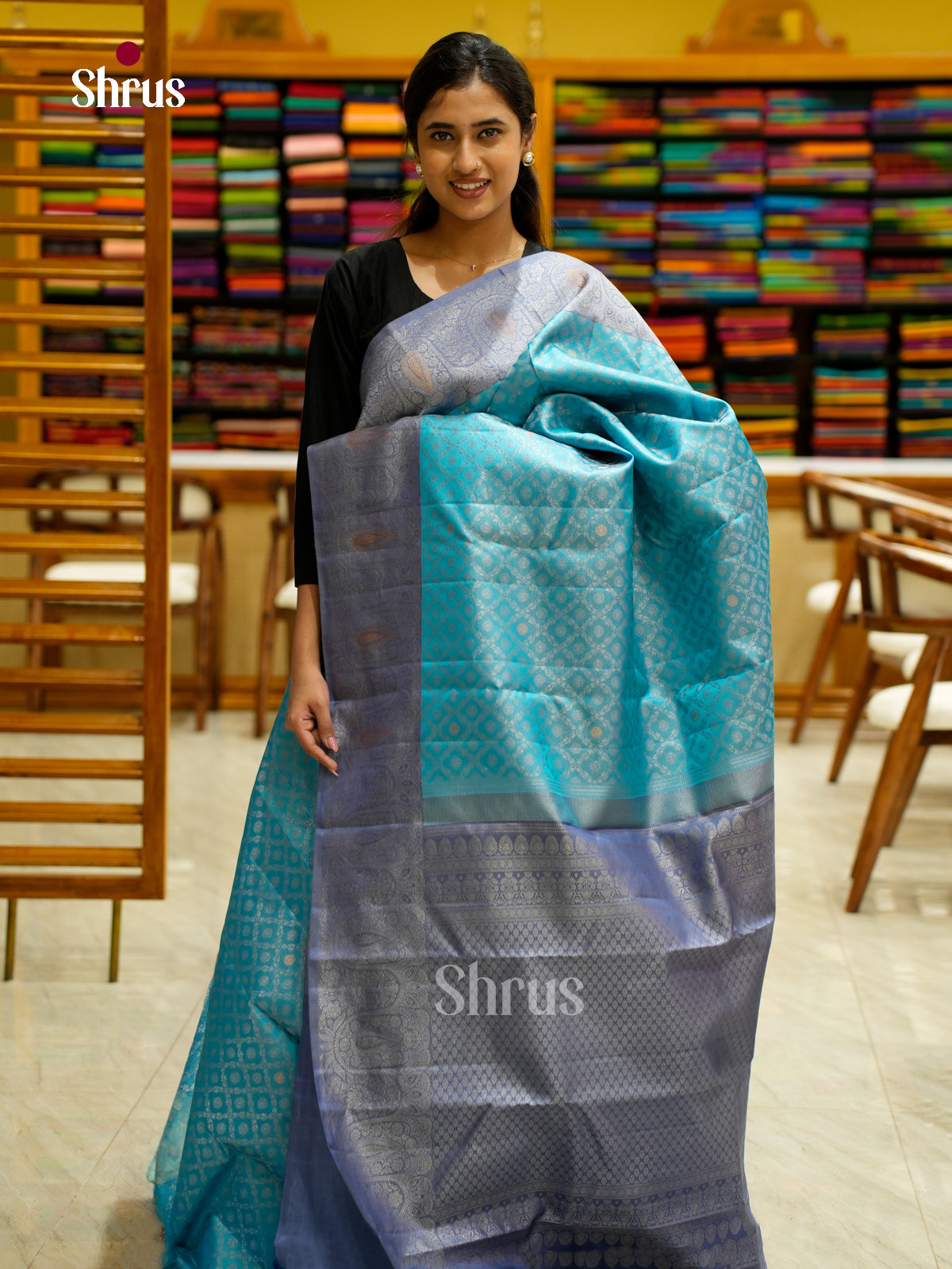 Kanchipuram silk Saree - EES12213 - Shop on Shrus.com