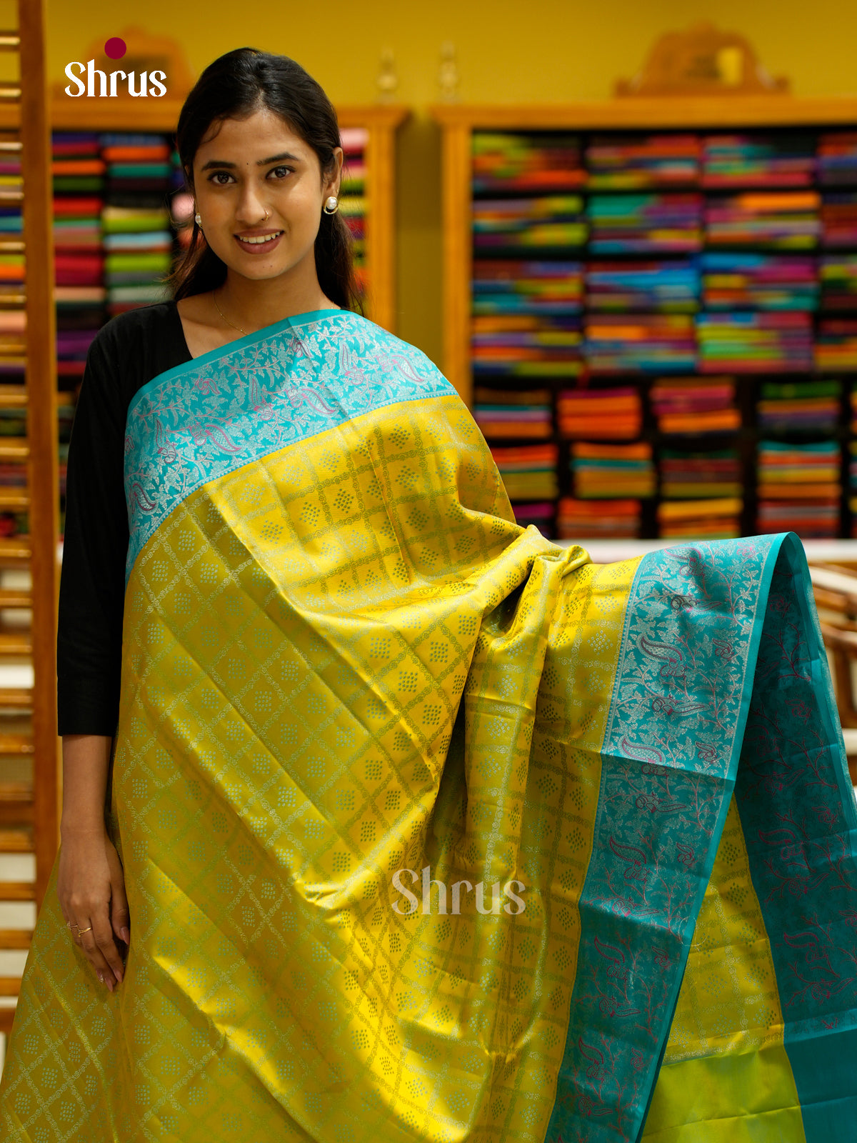 Kanchipuram silk Saree - EES12221 - Shop on Shrus.com