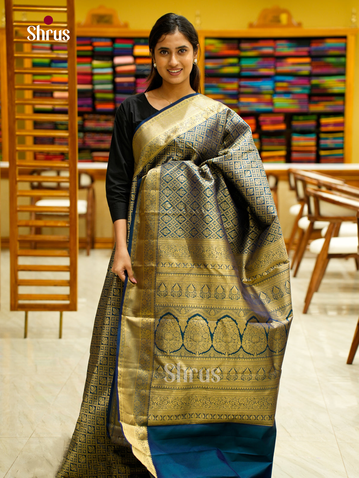 Kanchipuram silk Saree - EES12260 - Shop on Shrus.com