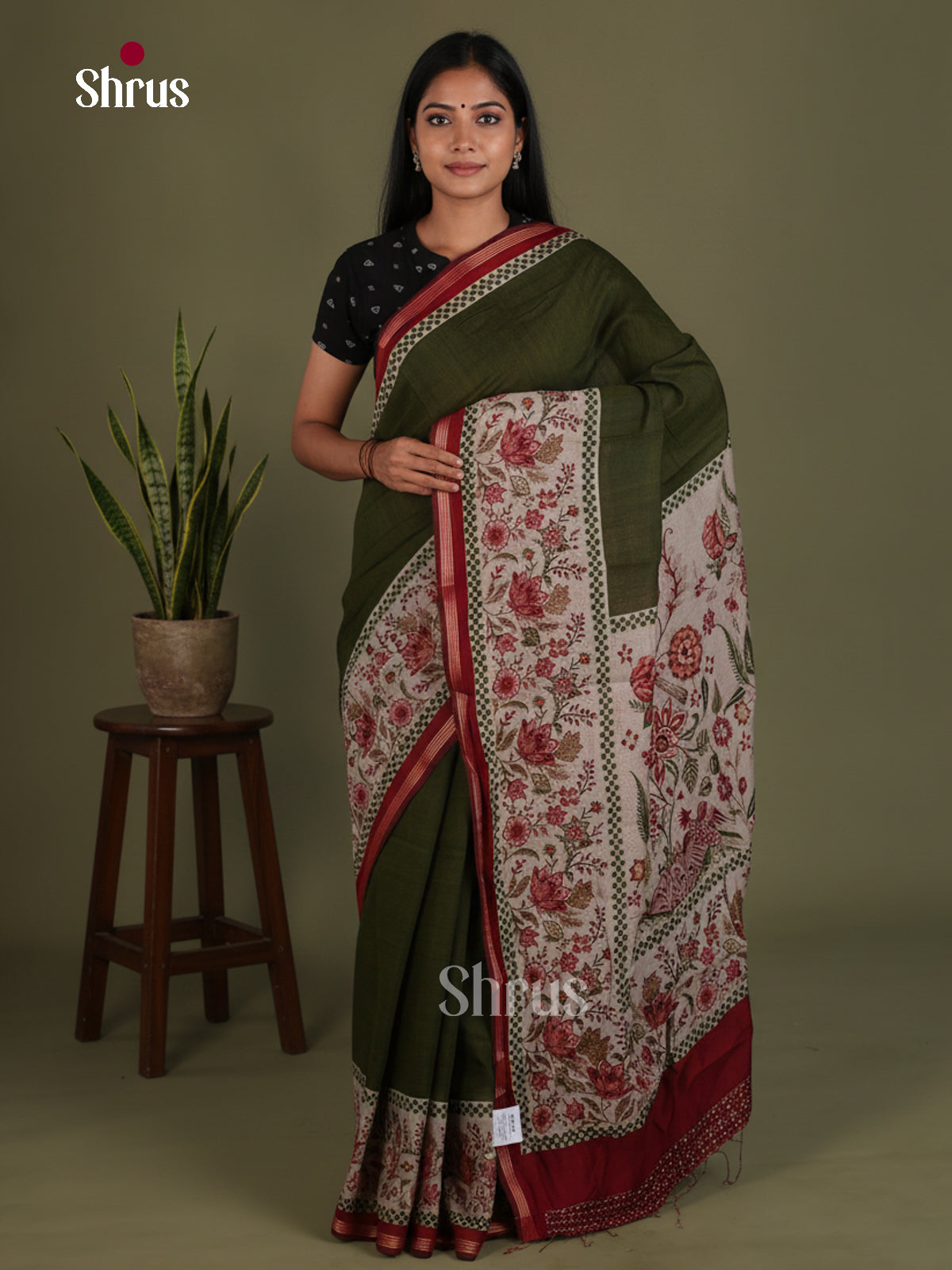 Art Modal Saree - EES25043 - Shop on Shrus.com