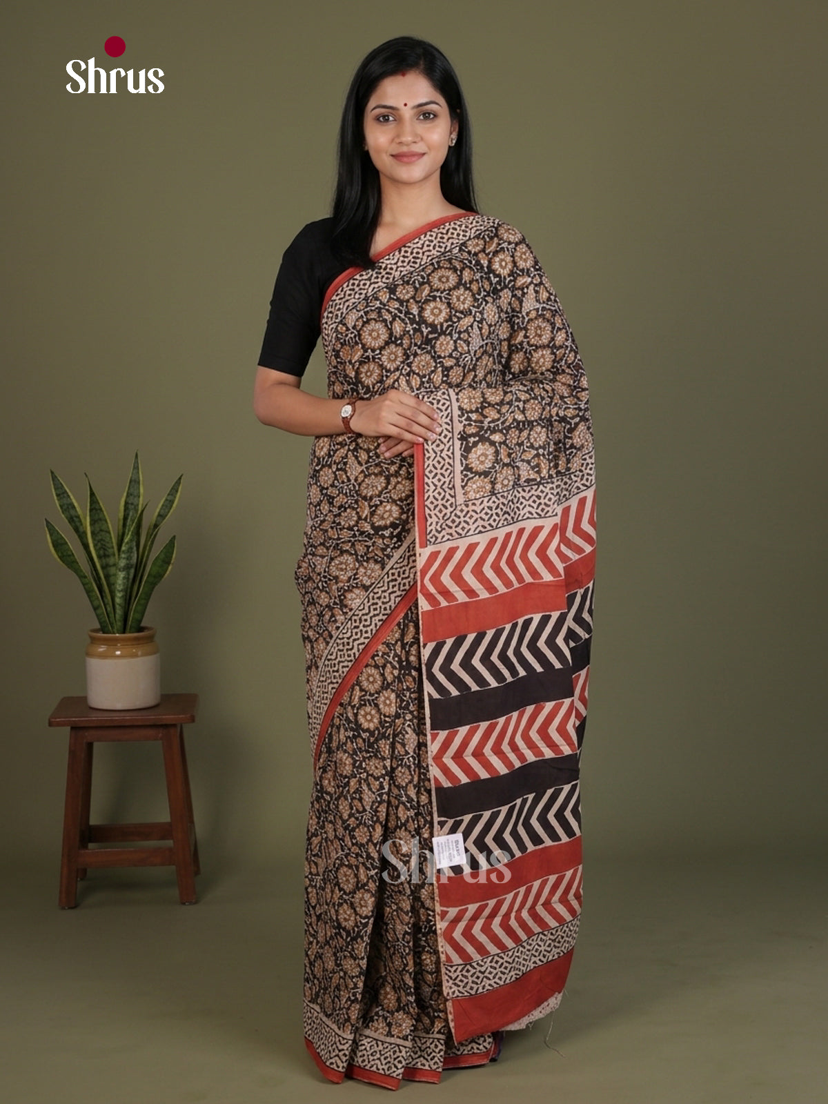 Black & Cream - Jaipur cotton Saree - EES25104