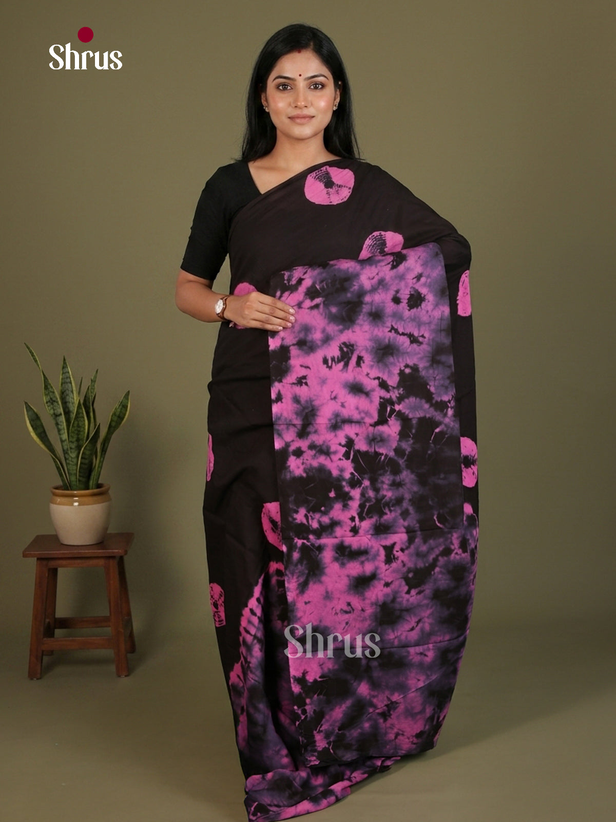 Black & Pink - Jaipur cotton Saree - EES25125