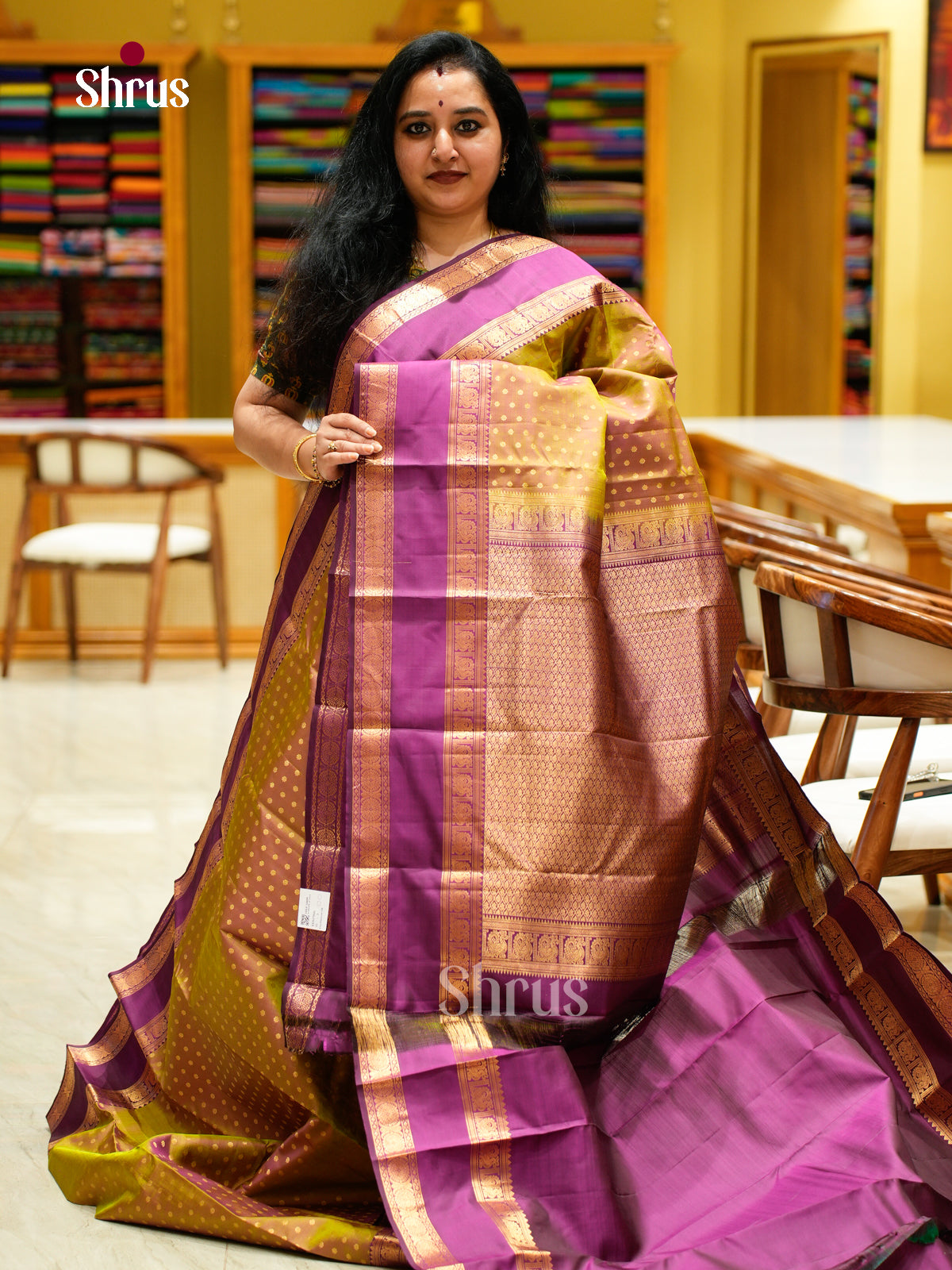 Kanchipuram silk Saree - EES27026