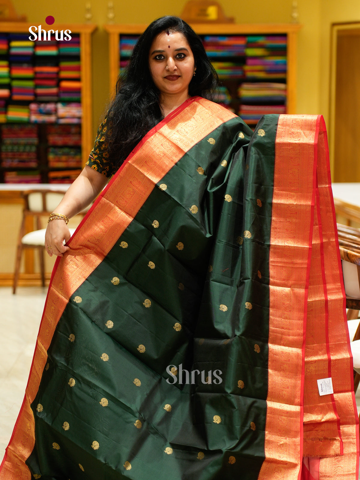 Kanchipuram silk Saree - EES27034