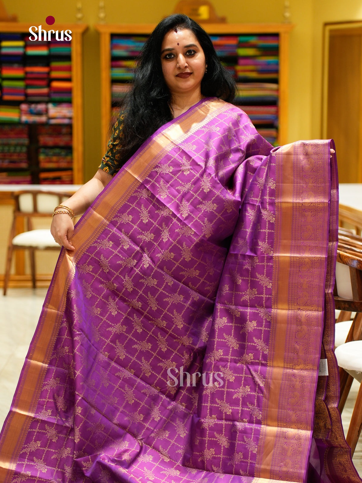 Kanchipuram silk Saree - EES27048
