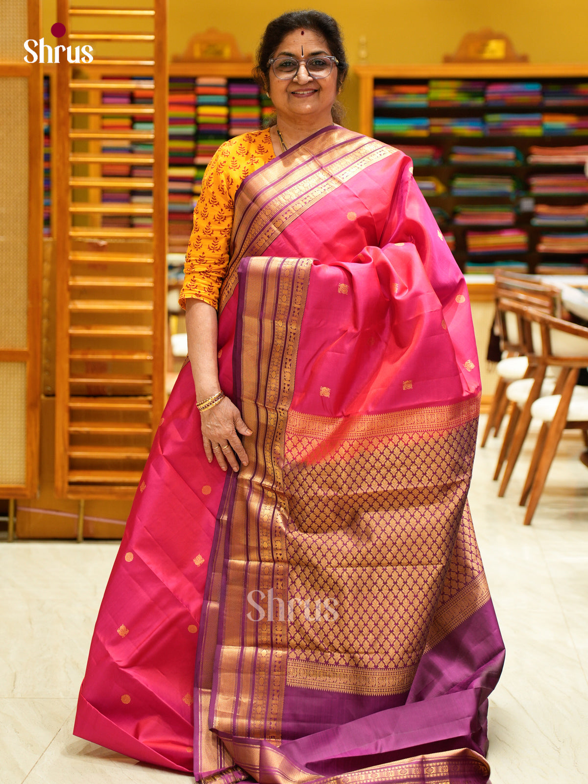 Kanchipuram silk Saree - EES27081 - Shop on Shrus.com