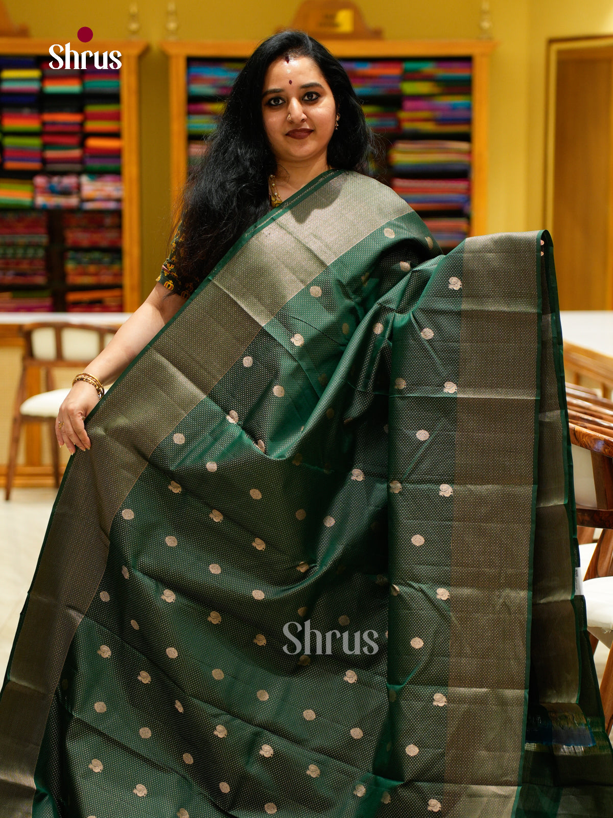 Kanchipuram silk Saree - EES27088