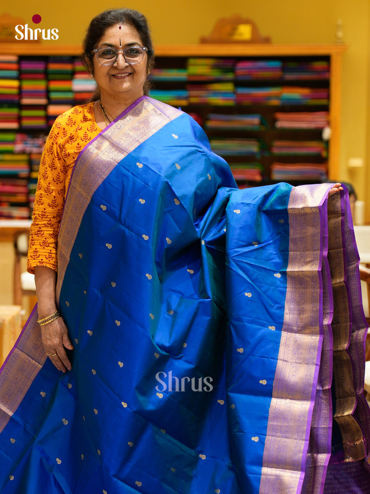 Kanchipuram silk Saree - EES27107 - Shop on Shrus.com