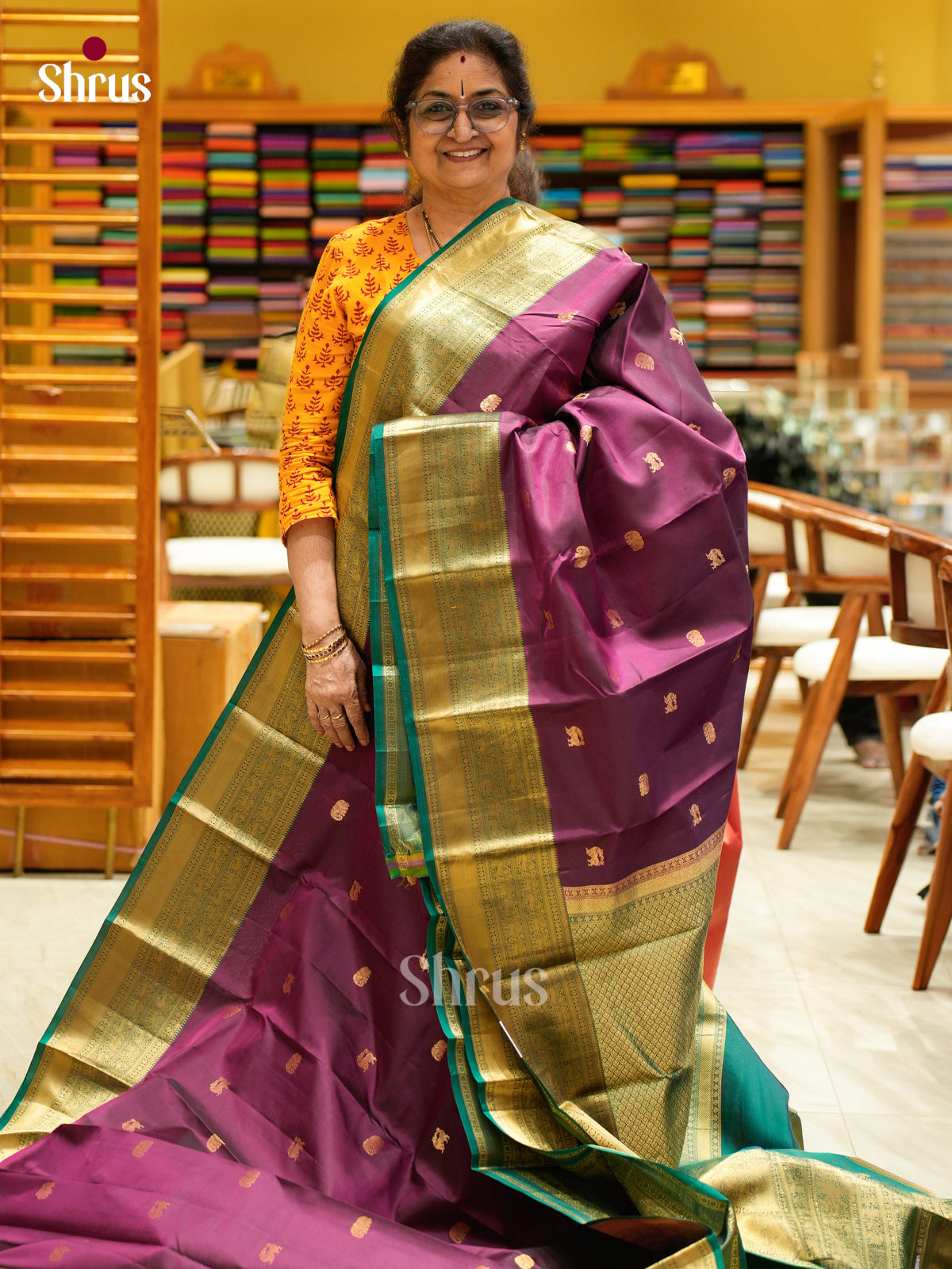 Kanchipuram silk Saree - EES27121 - Shop on Shrus.com