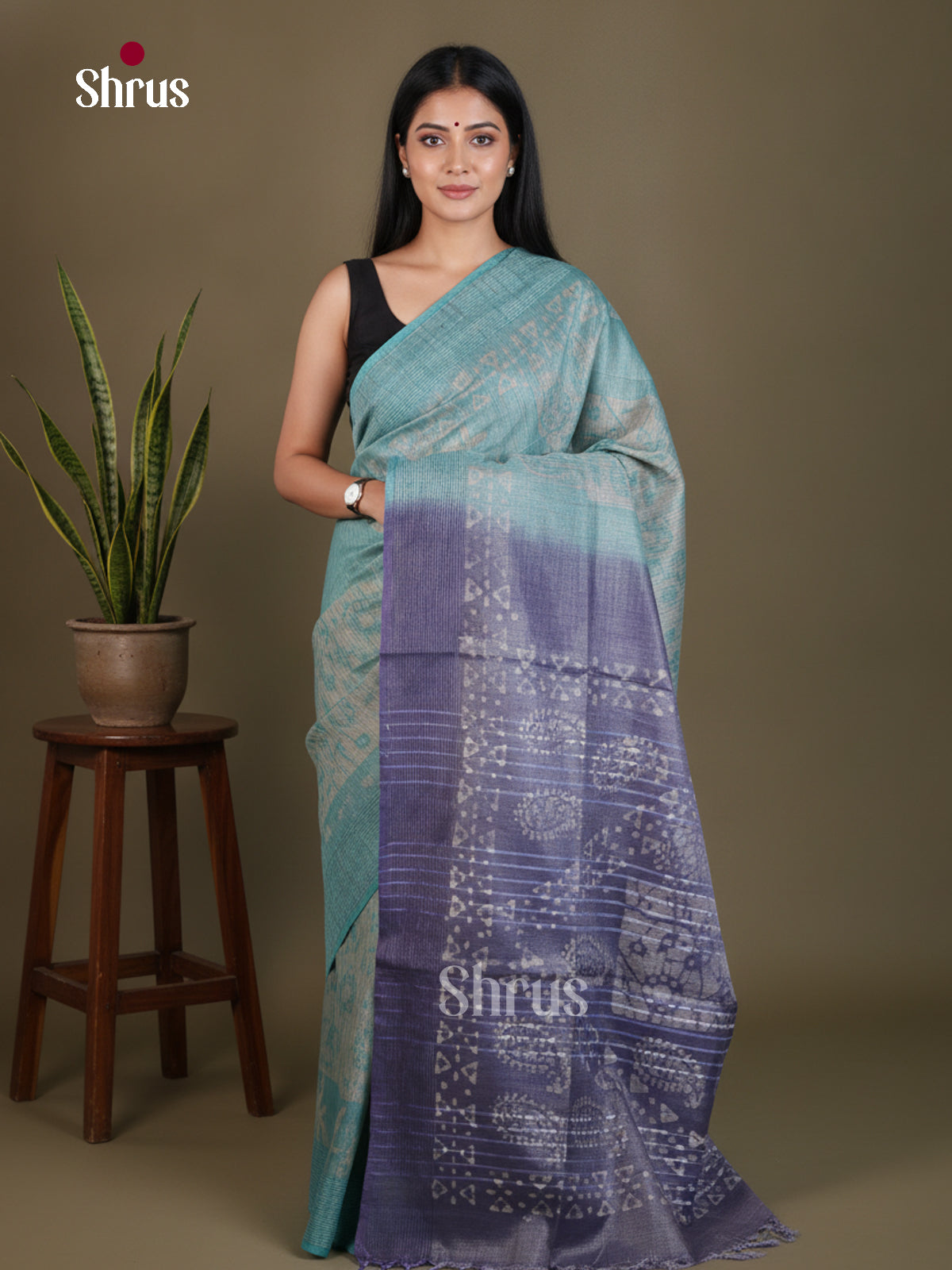 Bhatik Saree - EES29256 - Shop on Shrus.com