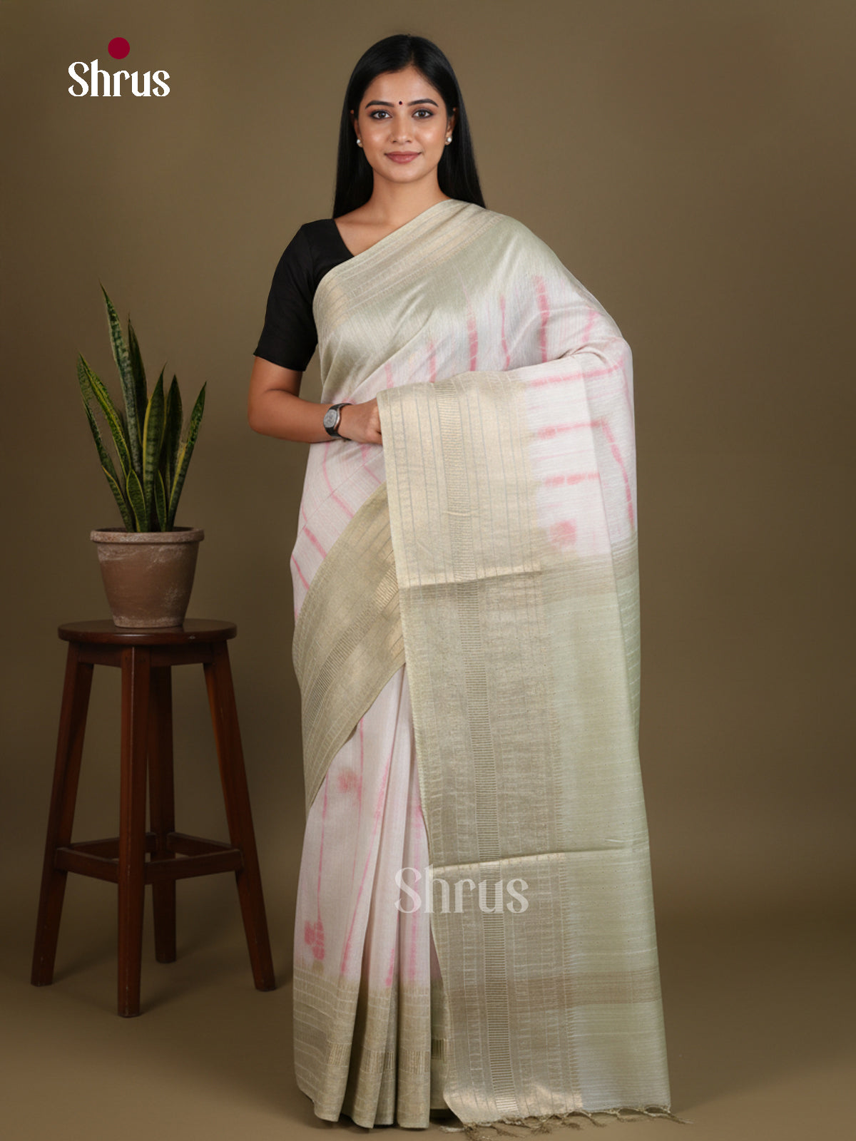 Shibori Saree - EES29505 - Shop on Shrus.com