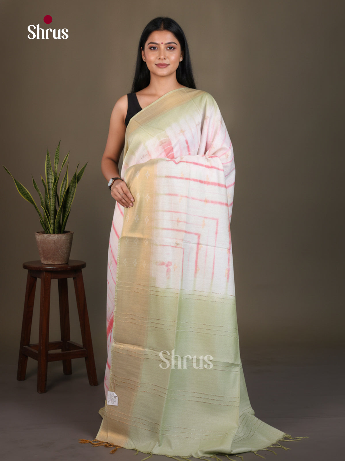 Shibori Saree - EES29506 - Shop on Shrus.com