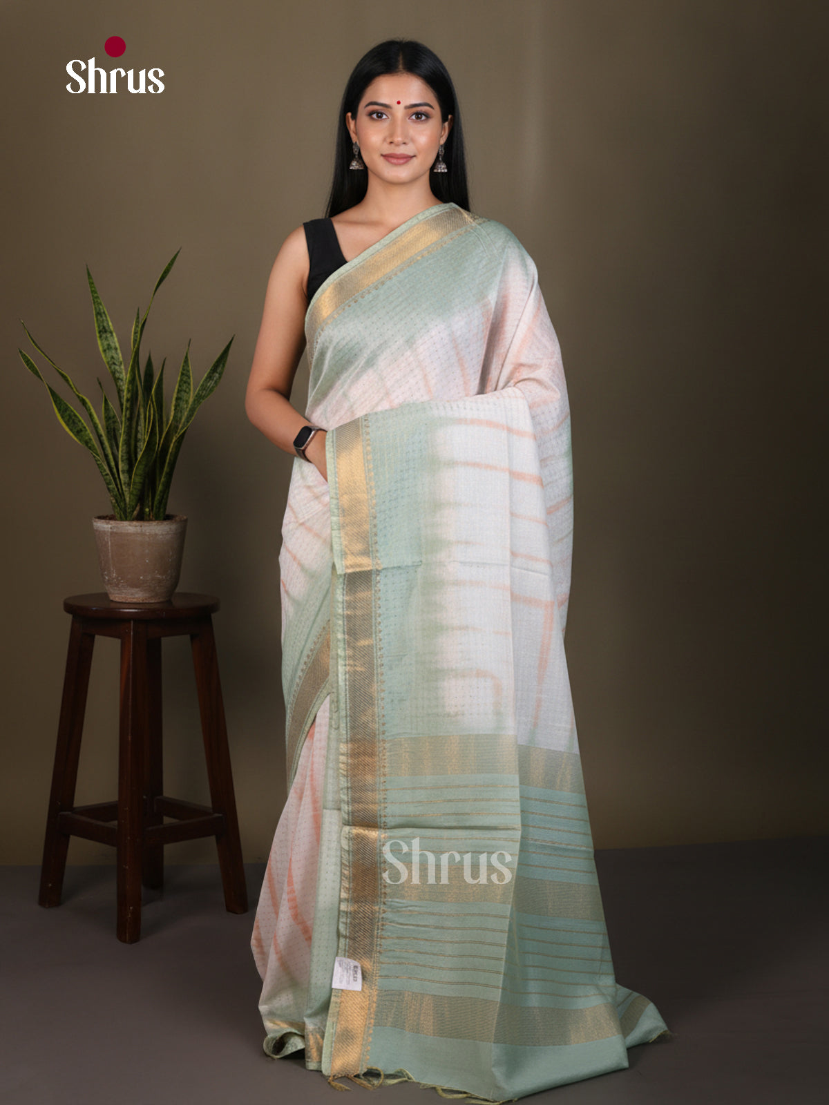 Shibori Saree - EES29513 - Shop on Shrus.com