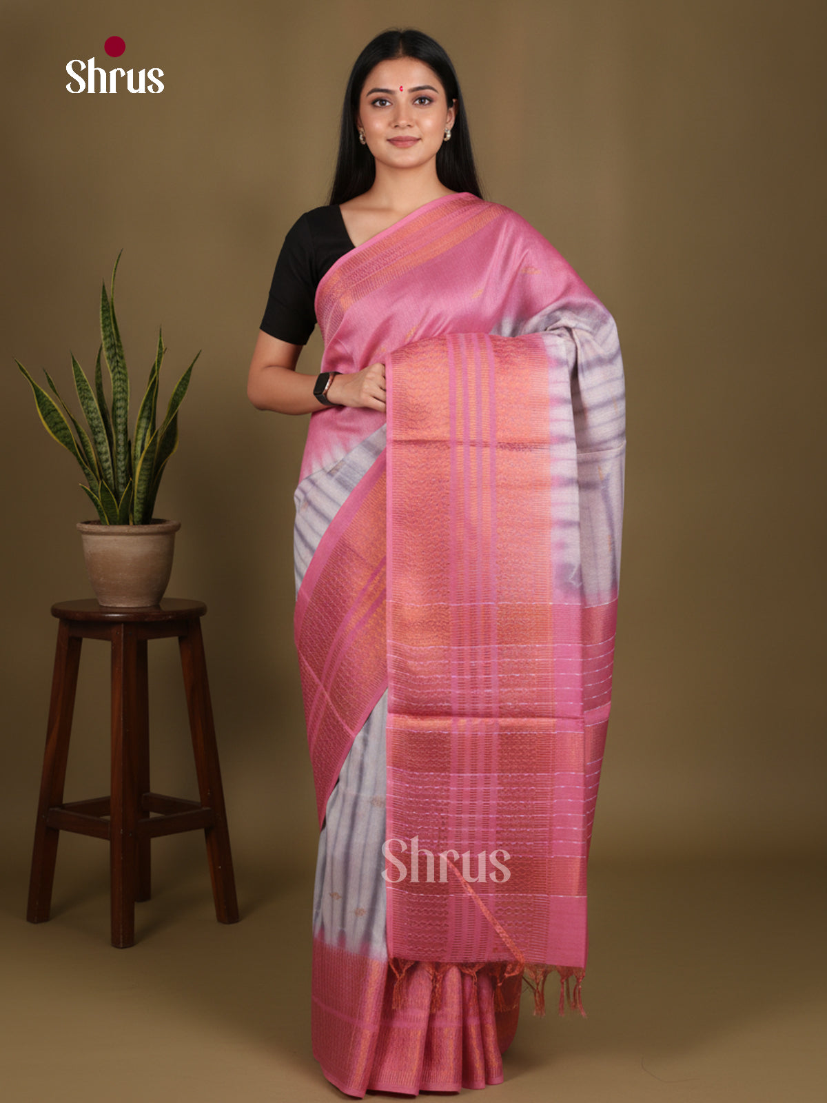 Shibori Saree - EES29573 - Shop on Shrus.com