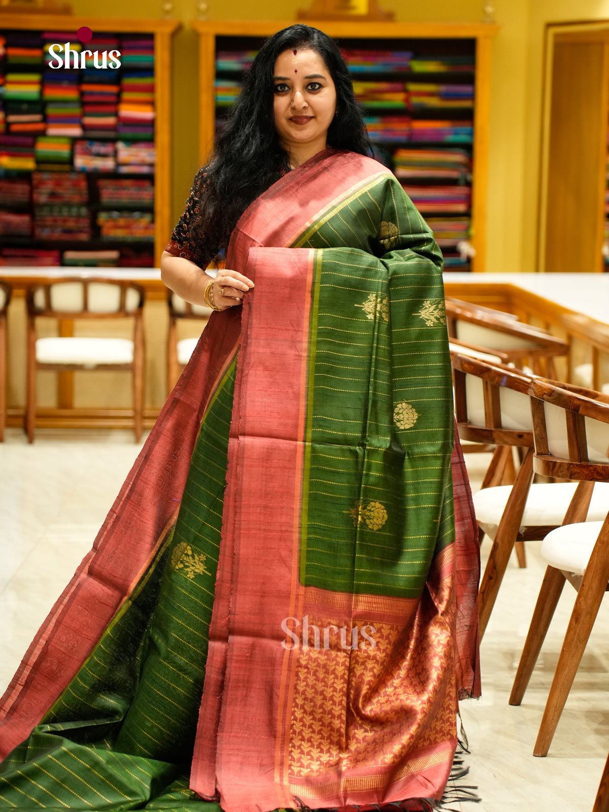 Raw Silk Saree - EFS01067