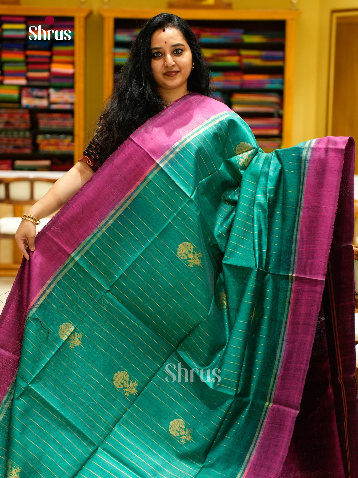 Raw Silk Saree - EFS01070