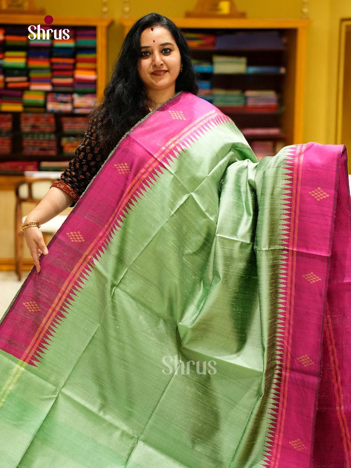 Raw Silk Saree - EFS01106
