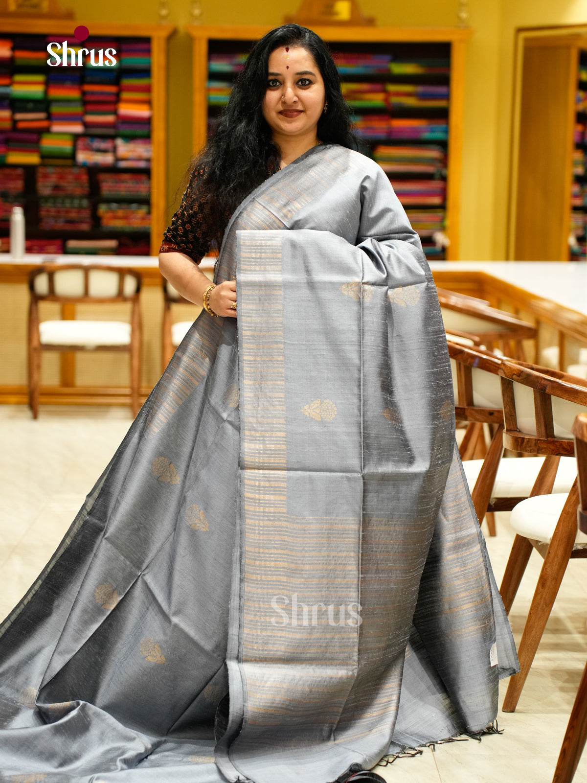 Raw Silk Saree - EFS01110