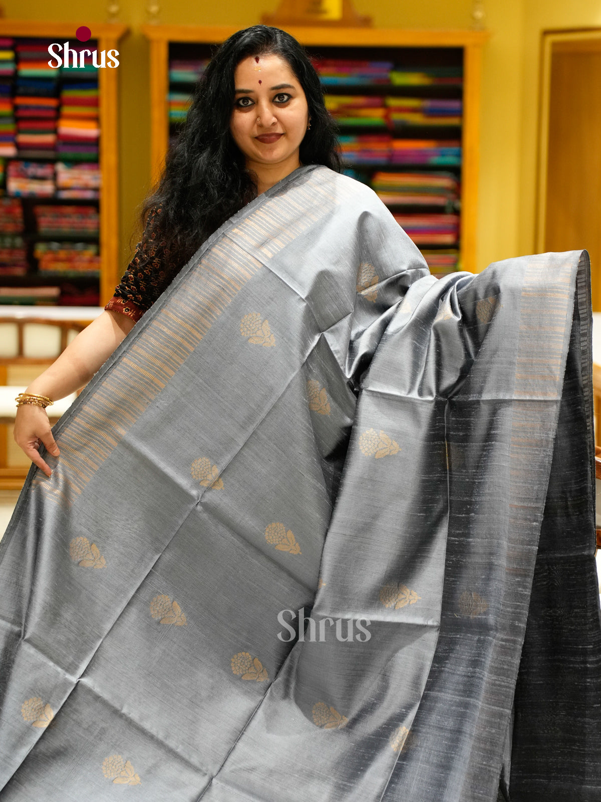 Raw Silk Saree - EFS01110