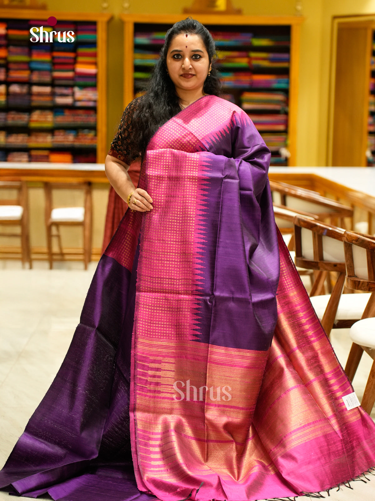 Raw Silk Saree - EFS01138