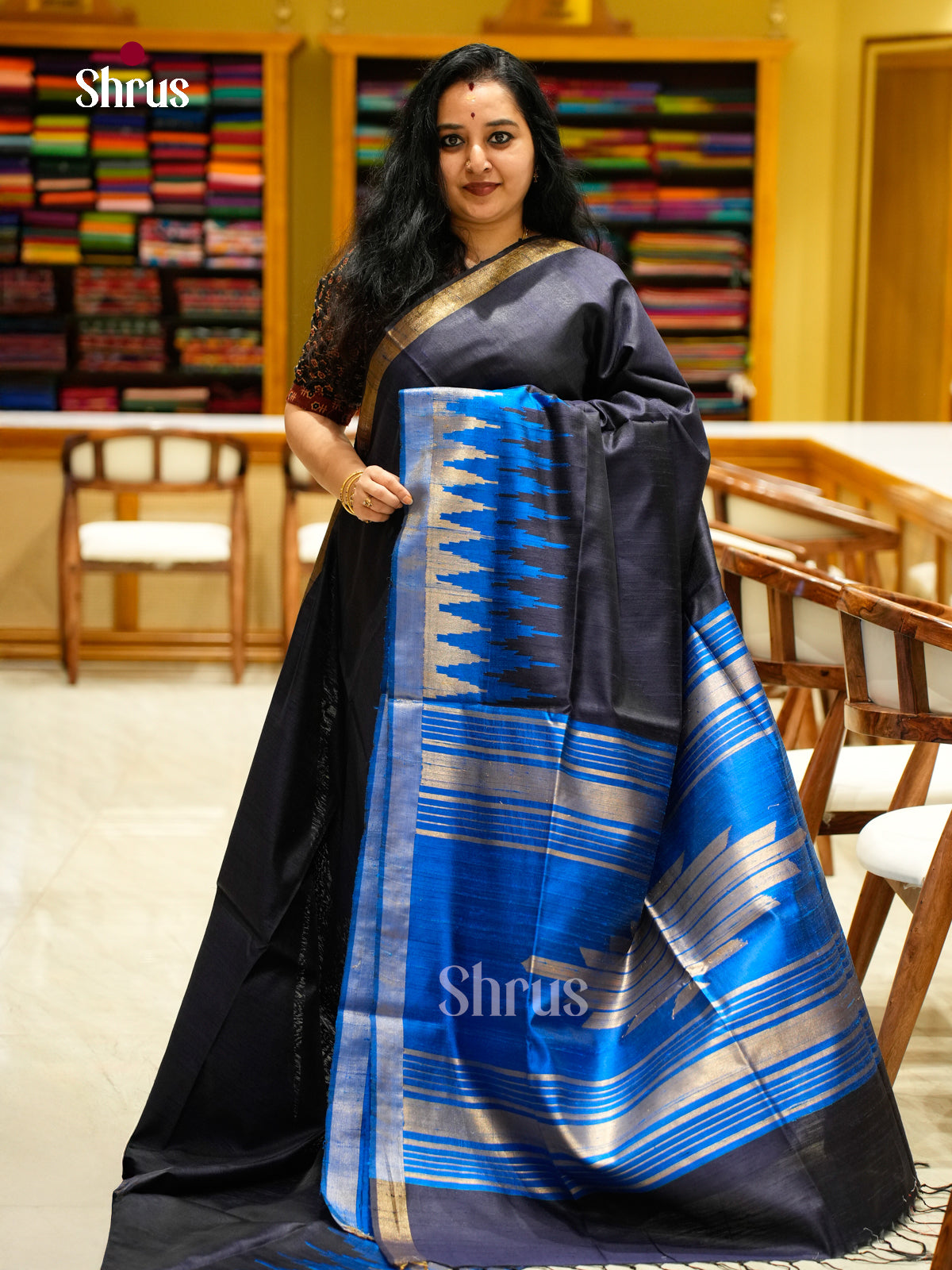 Raw Silk Saree - EFS01181