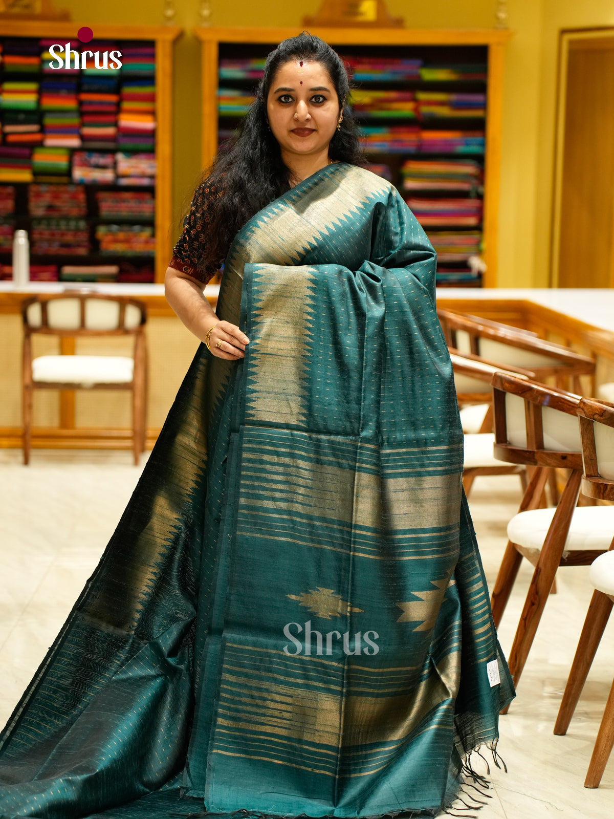 Raw Silk Saree - EFS01190