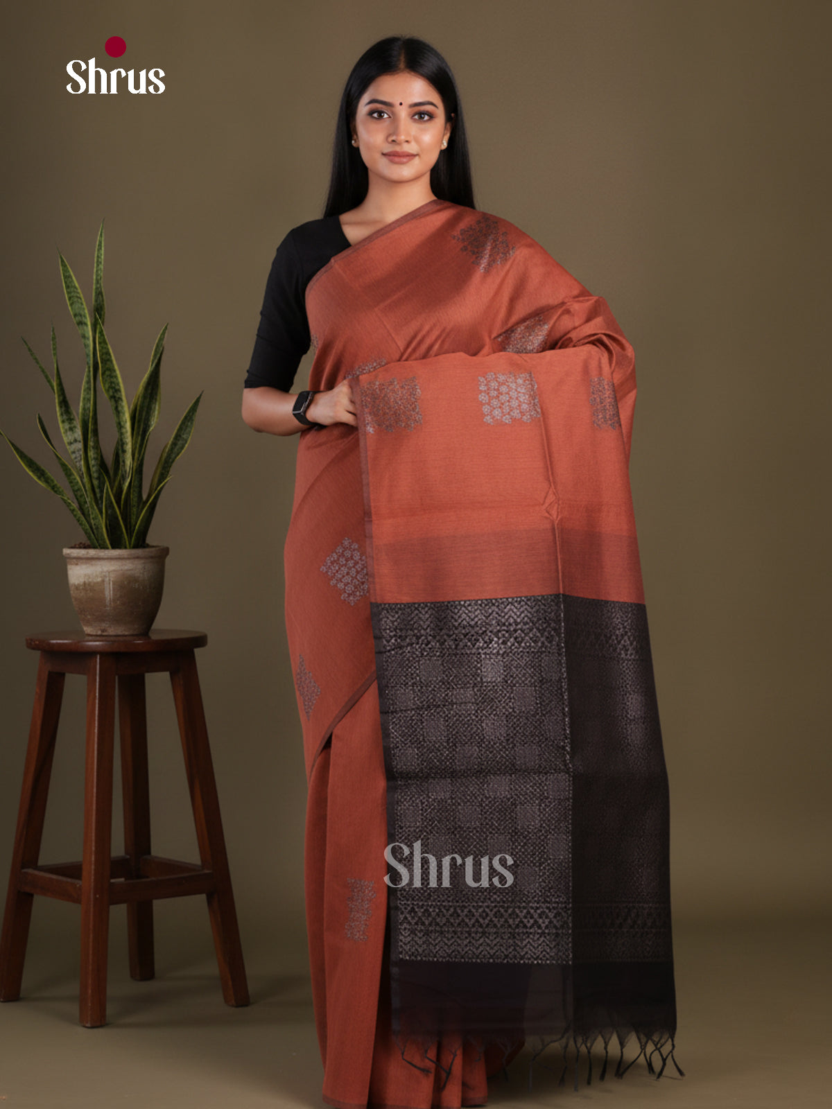 Semi Silkcotton Saree - EFS04574 - Shop on Shrus.com