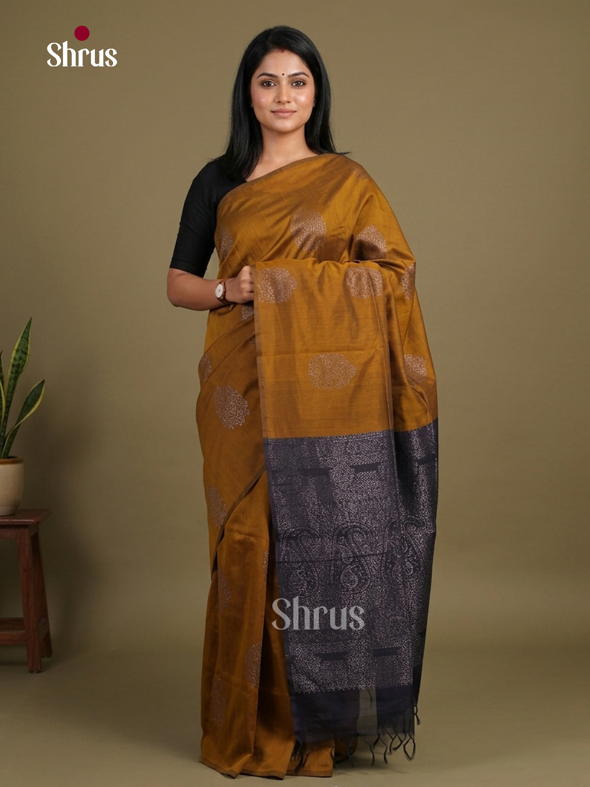 Semi Silkcotton Saree - EFS04601 - Shop on Shrus.com