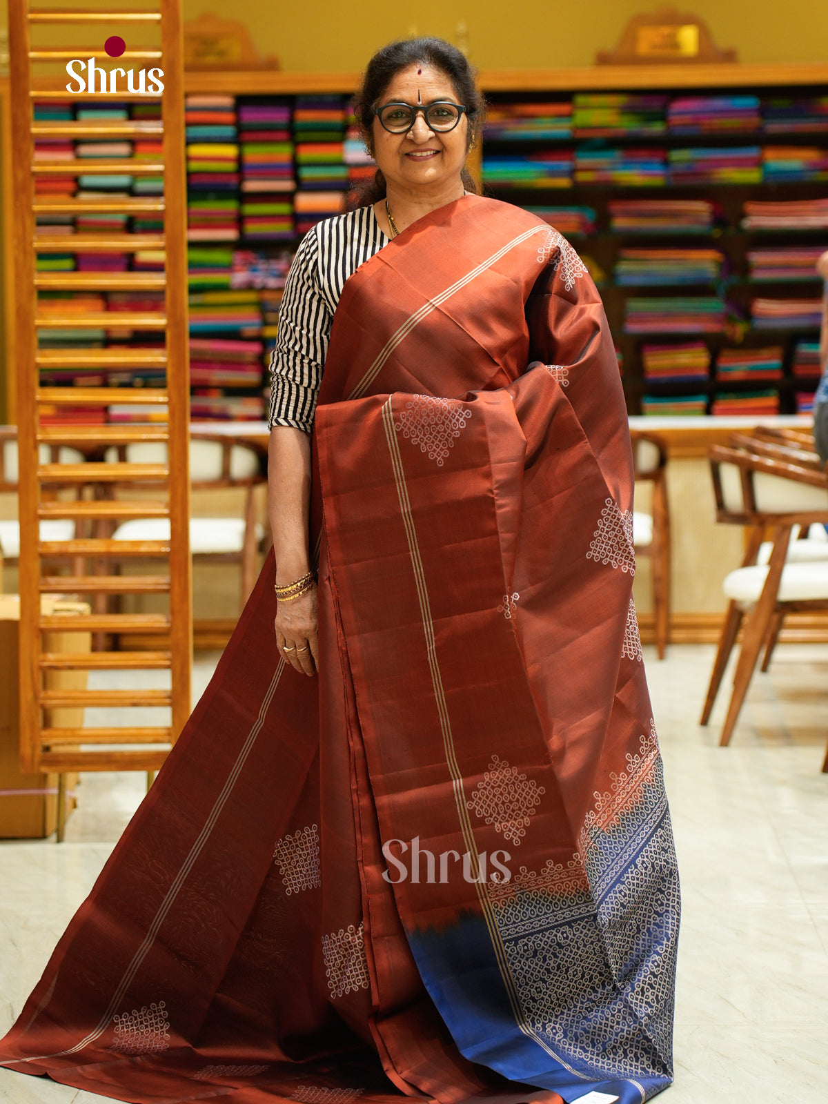 Soft Silk Saree - EFS08054 - Shop on Shrus.com
