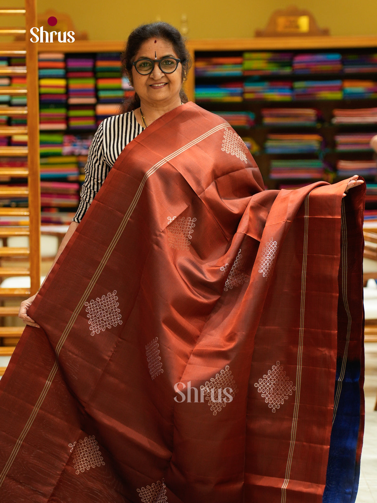 Soft Silk Saree - EFS08054 - Shop on Shrus.com